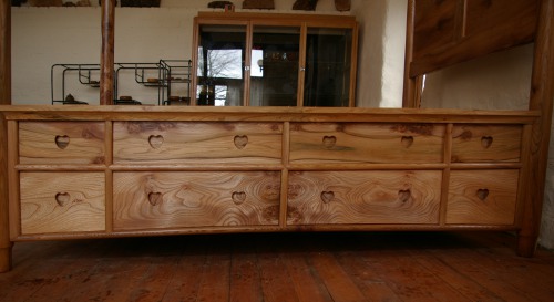 Four-Poster Bed with Drawers Image 3